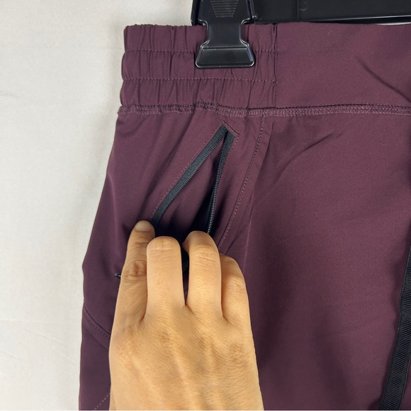 Zyia Plum Fierce Zipper Pocket active Shorts size XL zipped pockets - Picture 5 of 8